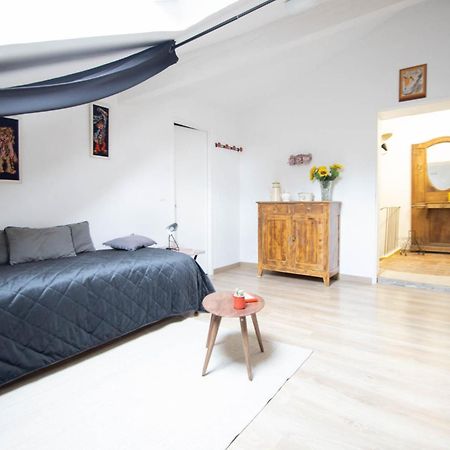 Chambre D'Hotes Les Cypres De L'Ile Awinion Zewnętrze zdjęcie